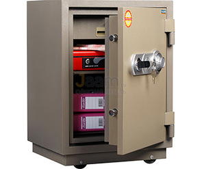 Огнестойкий сейф Сейф VALBERG FRS-66T CL