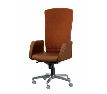 Кресло для руководителя Сигма/П комбиниров. кожа стандарт/база алюминий